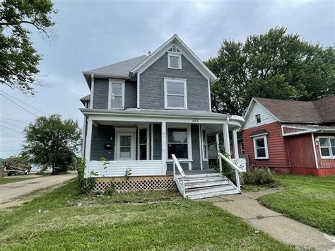 View detailed information about property 311 E 11th St, Sterling, IL 61081 including listing details, property photos, school and neighborhood data, and much more. . Realtor com sterling il